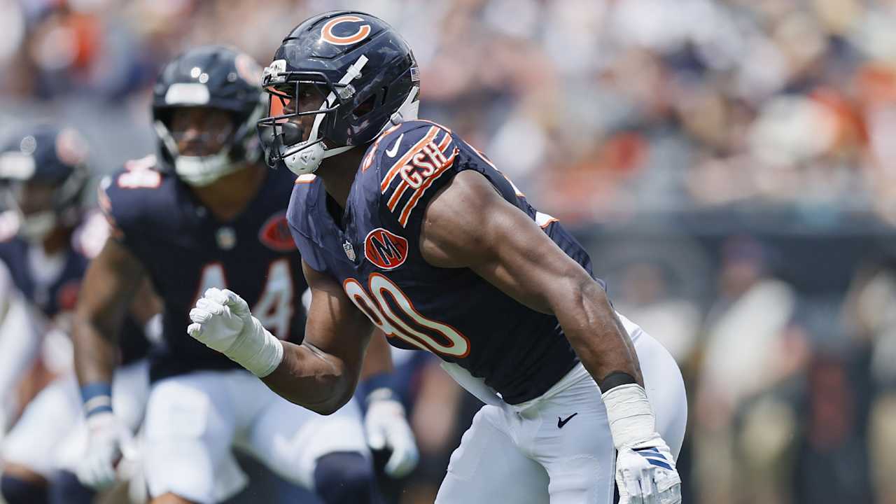 HIGHLGHT: Dominique Robinson rips through a blocker to sack Zach Wilson