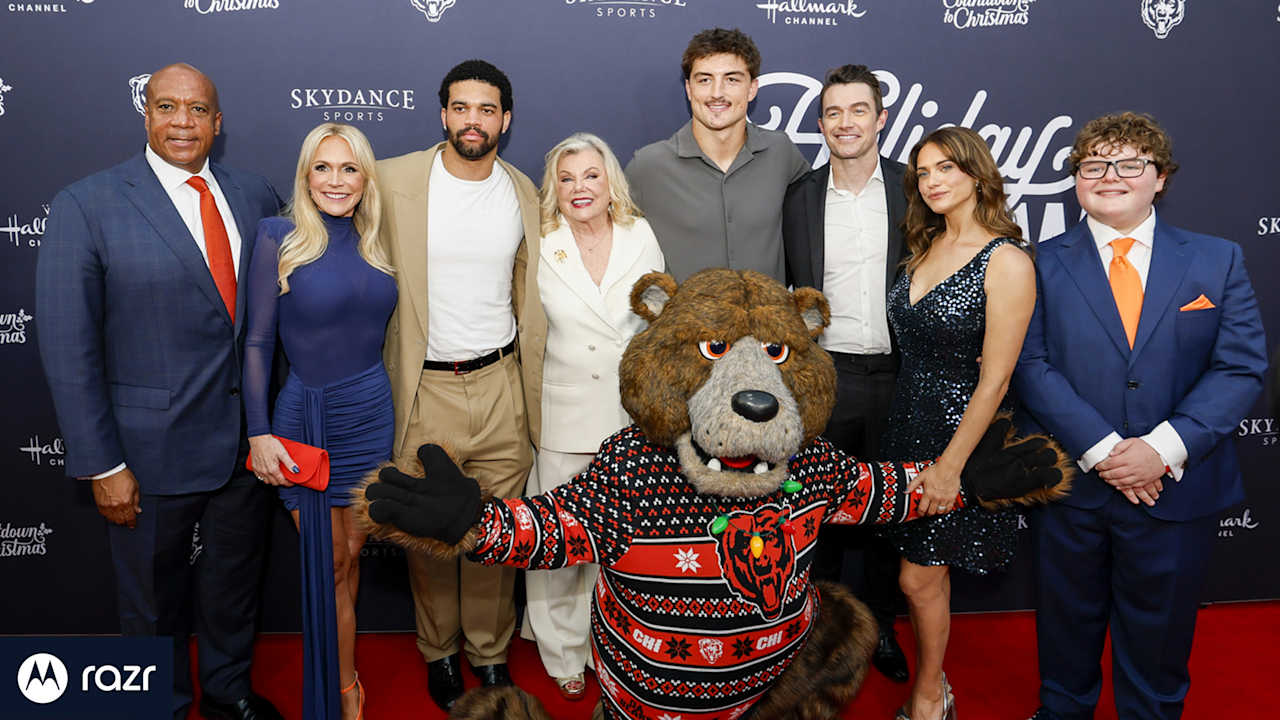 Bears, Hallmark put on 'Holiday Touchdown: A Bears Love Story' premiere ...