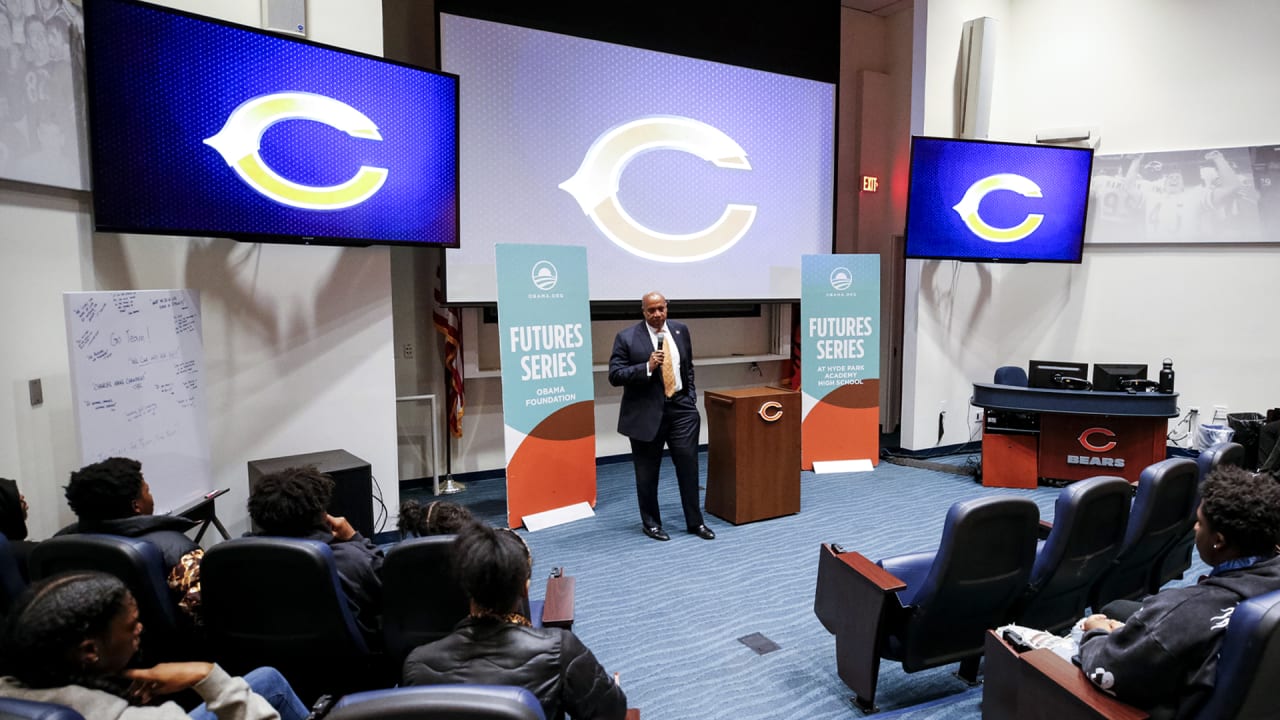 Chicago Bears Host Inspiring Career Day for Hyde Park Academy Students at Halas Hall