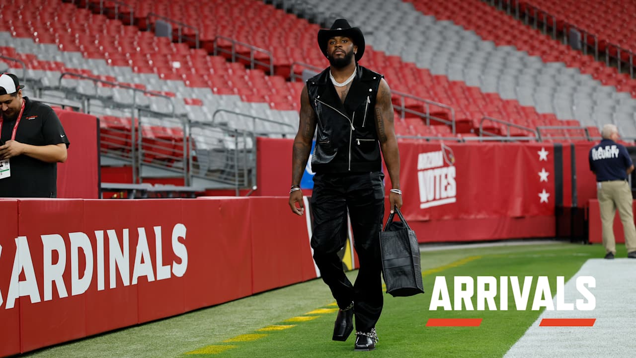 Arrival Photos: Bears vs. Cardinals | 2024 Week 9