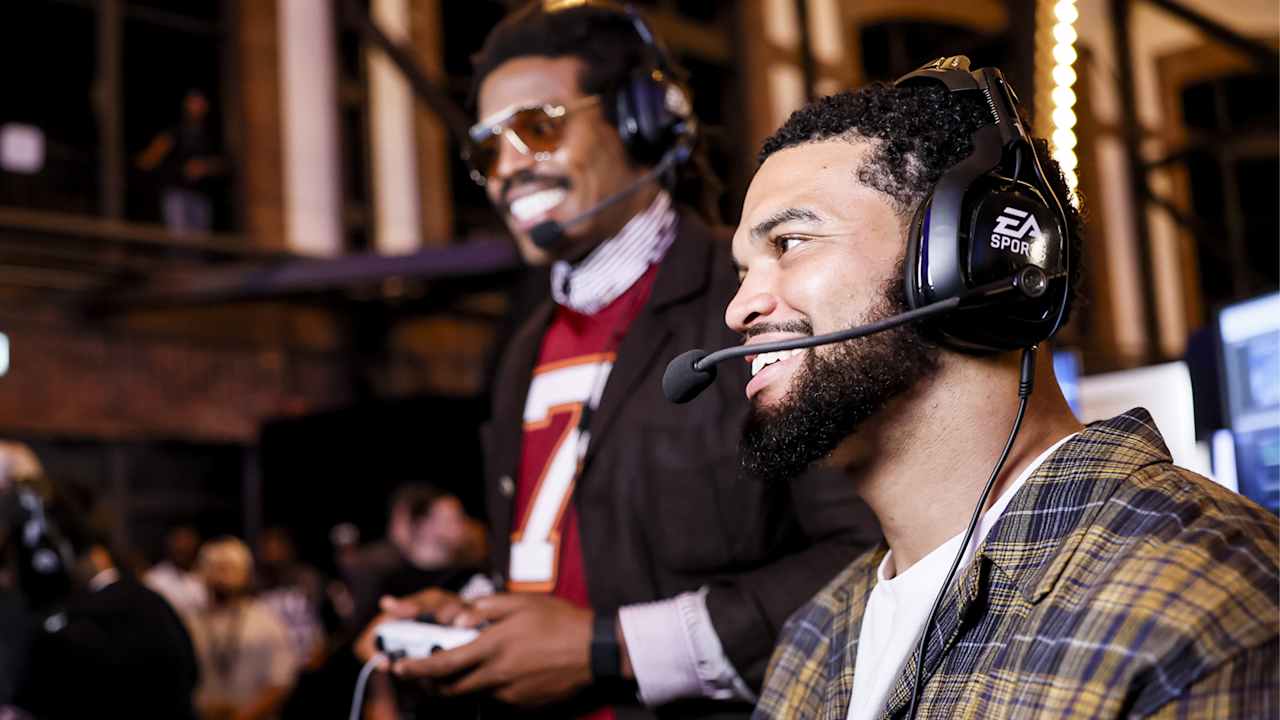 Bears QB Caleb Williams celebrated at EA SPORTS Madden NFL 27 event