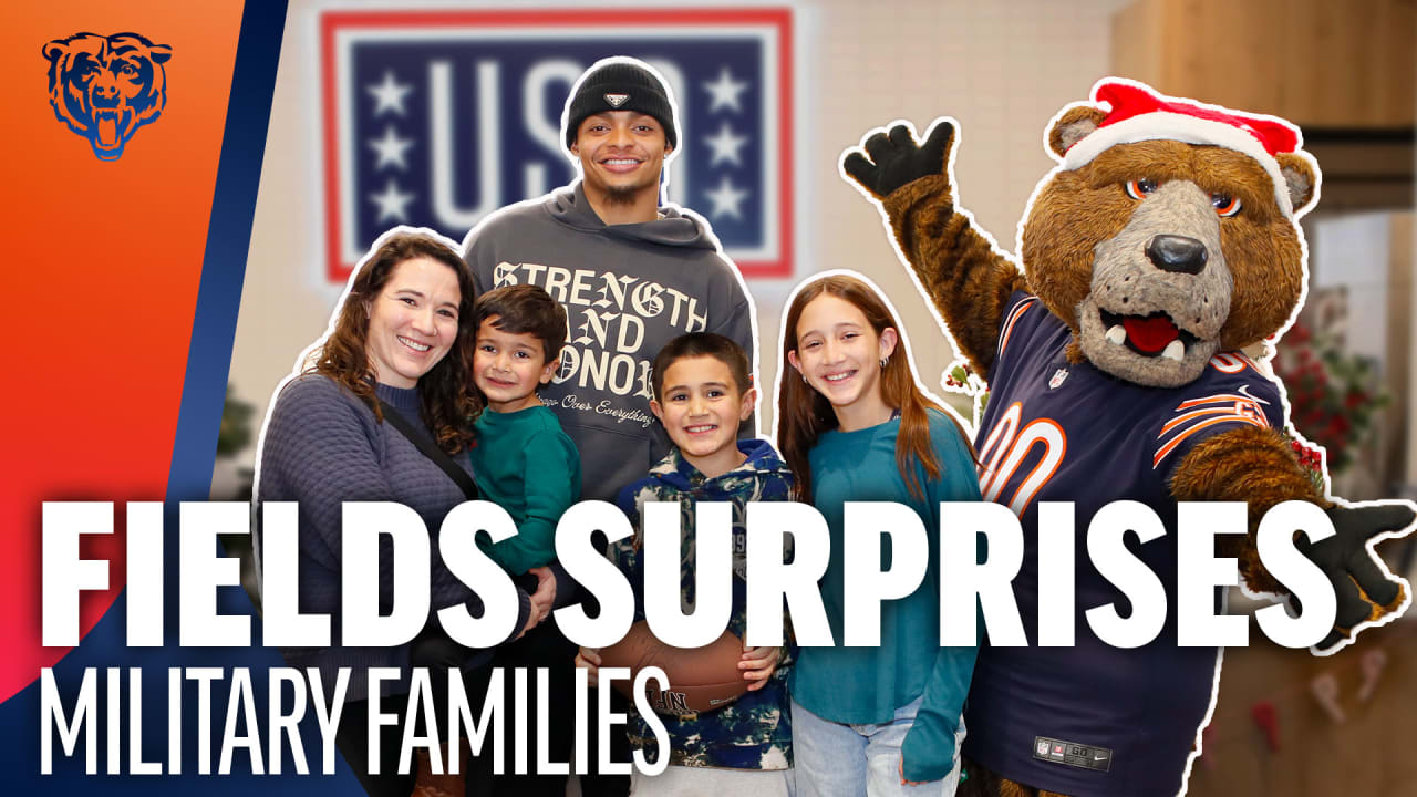 Justin Fields surprises military families