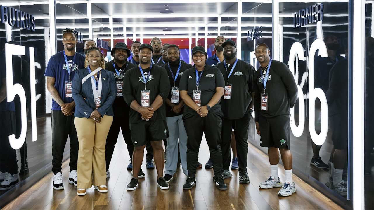Bears support Chicago State University football, coached by Ben Johnson's ex-UNC teammate Bobby Rome