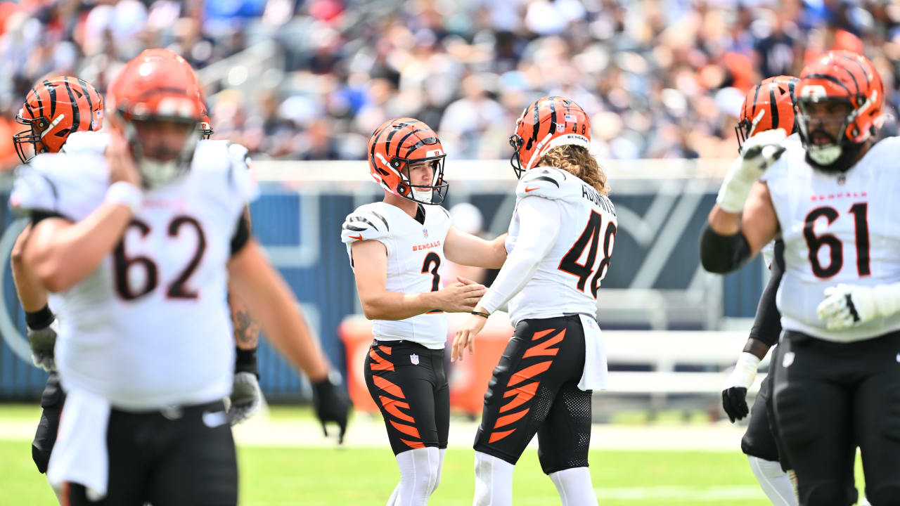 Evan McPherson nails a 54-yard FG to cut Bengals deficit to 10-3 vs. Bears