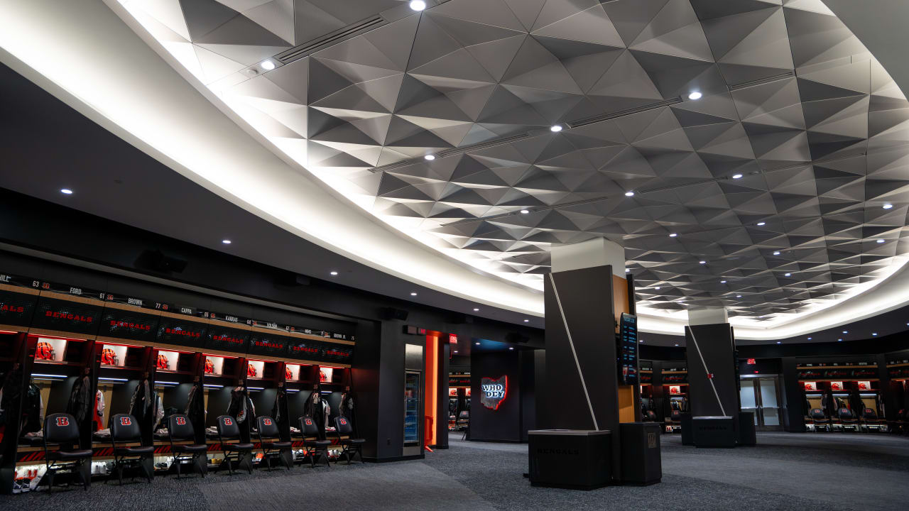 New Bengals Locker Room Overflows with Technology and Tradition