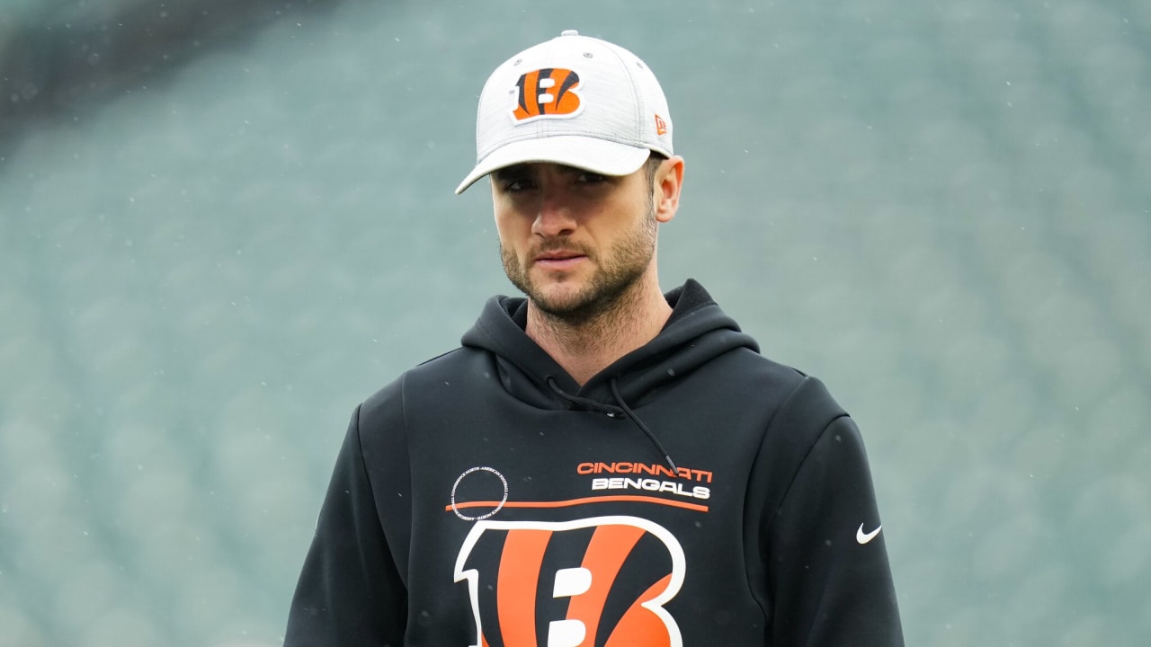 Bengals Assistant Coach Kragthorpe Makes Room At East-West Game - Vimarsana News