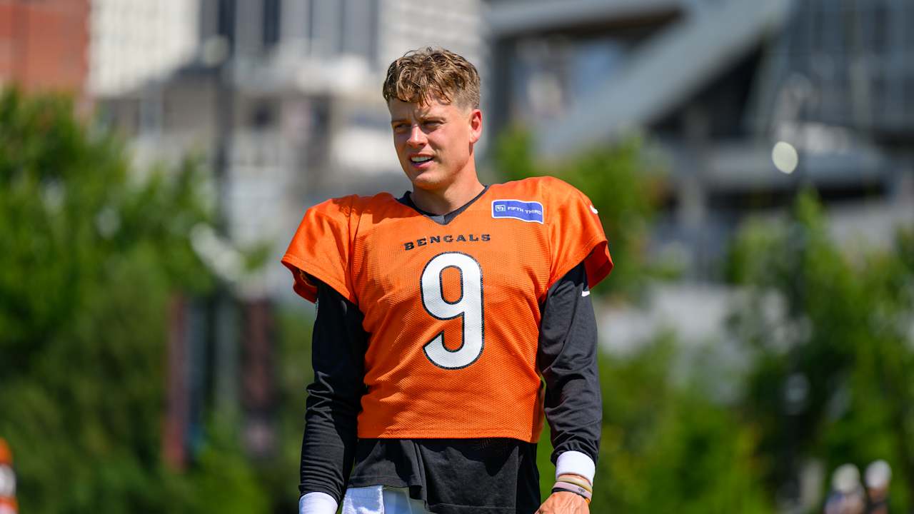 Joe Burrow wearing Cincinnati Bengals practice jersey in 2026