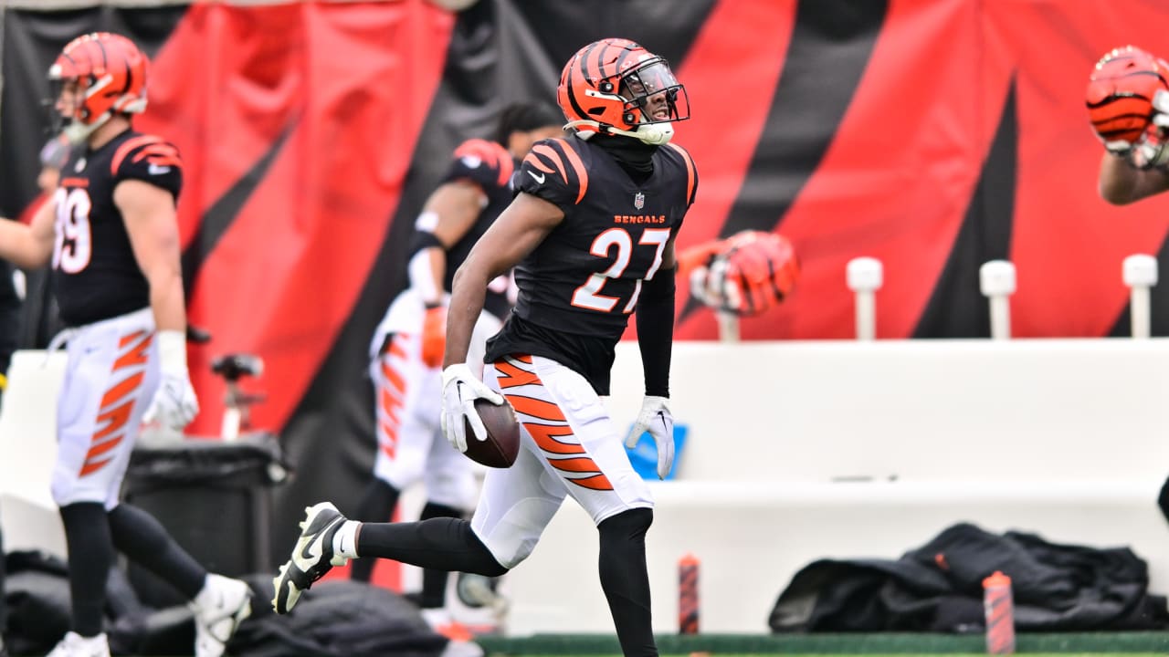 Bengals Rookies Show Promise and Potential in Successful Season BVM