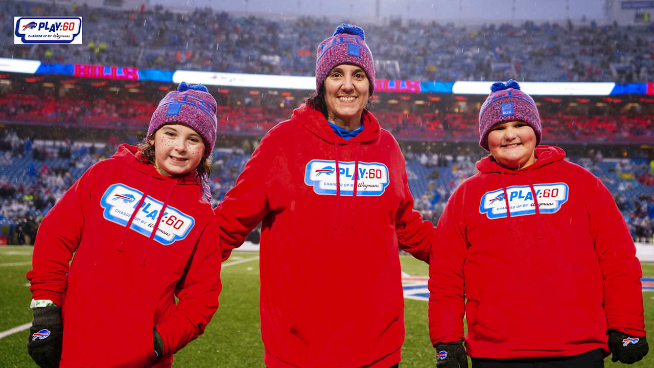 In the Community | Buffalo Bills Play 60 Charged Up By Wegmans Gameday