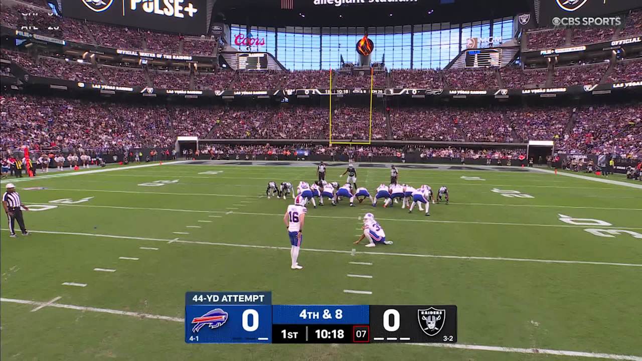 Tyler Bass opens scoring with 44-yard FG | Bills vs. Raiders Highlights