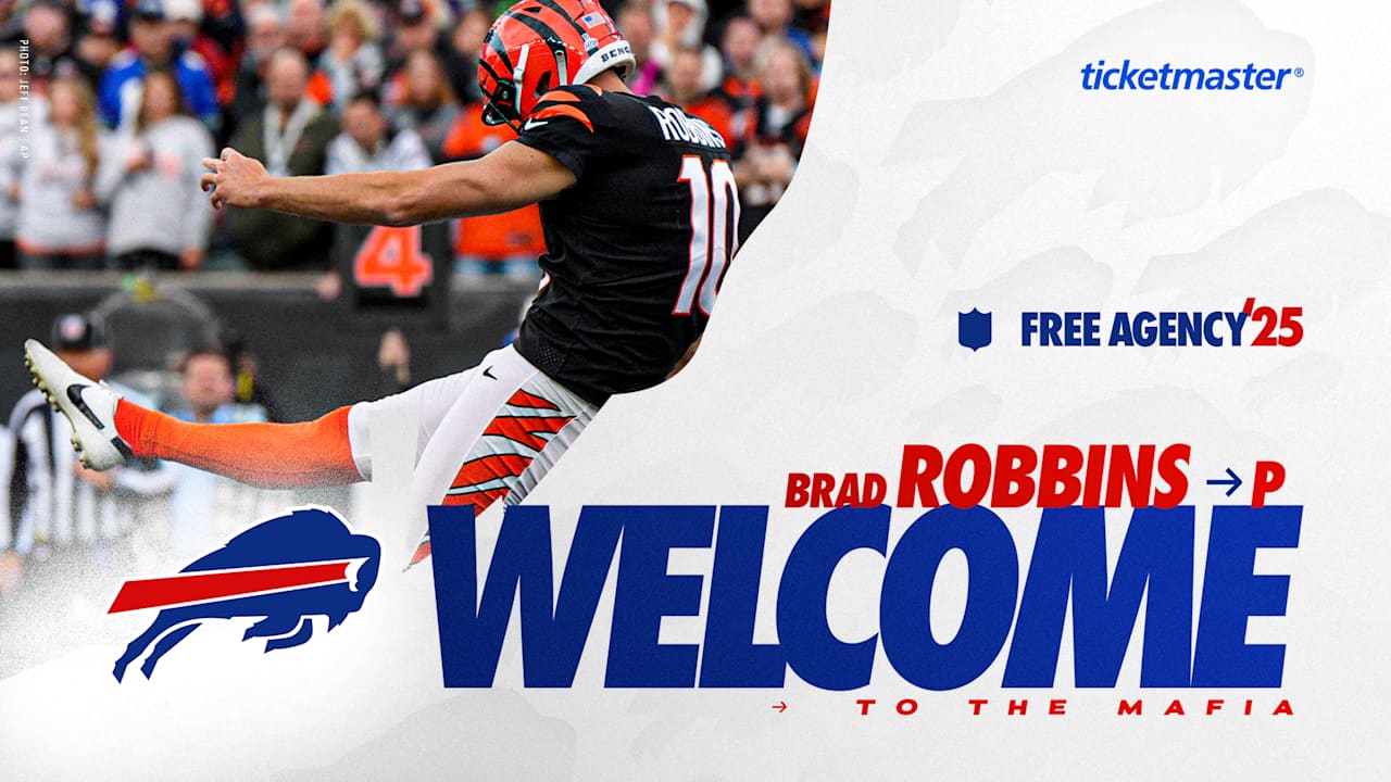 Bills sign P Brad Robbins to one-year deal
