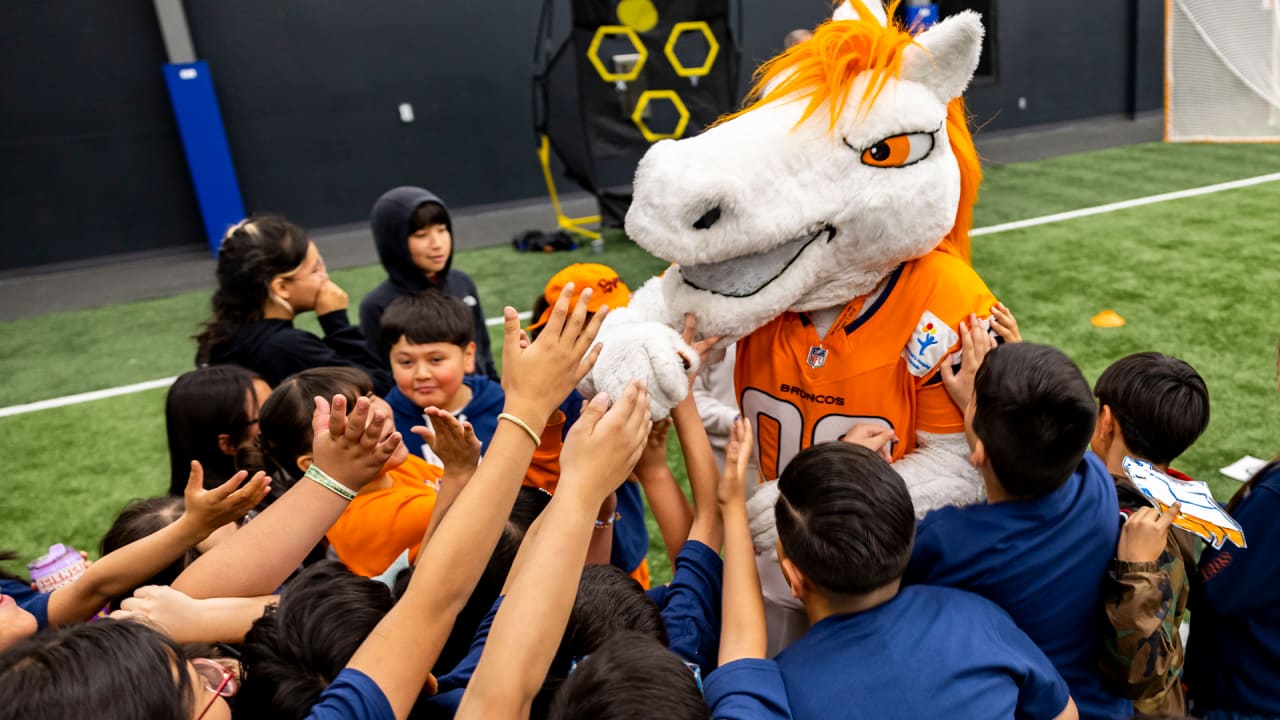 Broncos, Science of Sport host Science of Football Field Day powered by Xcel Energy Colorado