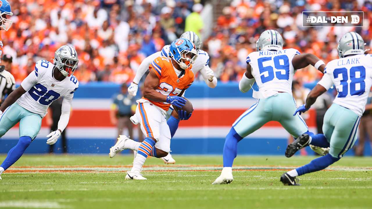 RB J.K. Dobbins rushes for a 21-yard gain | Broncos vs. Cowboys