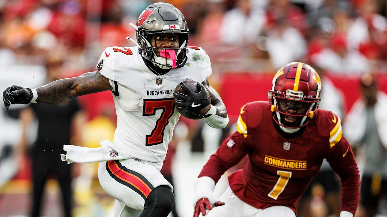 Bucky Irving trusts his eyes in his NFL debut