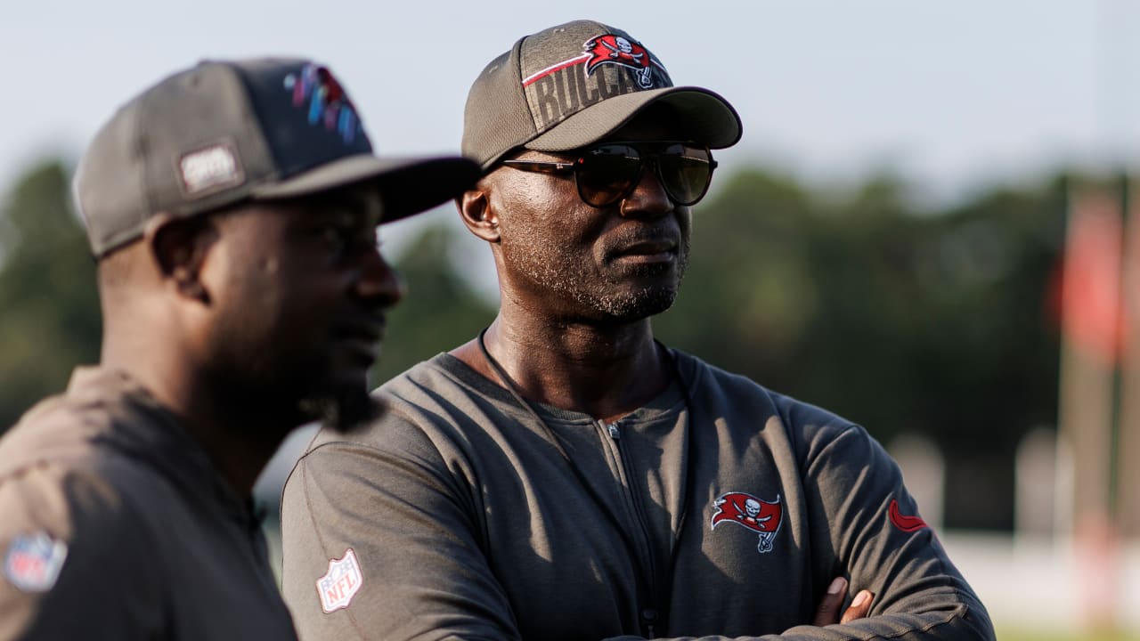 Bucs Looking in the Mirror Before Going Forward - Vimarsana News