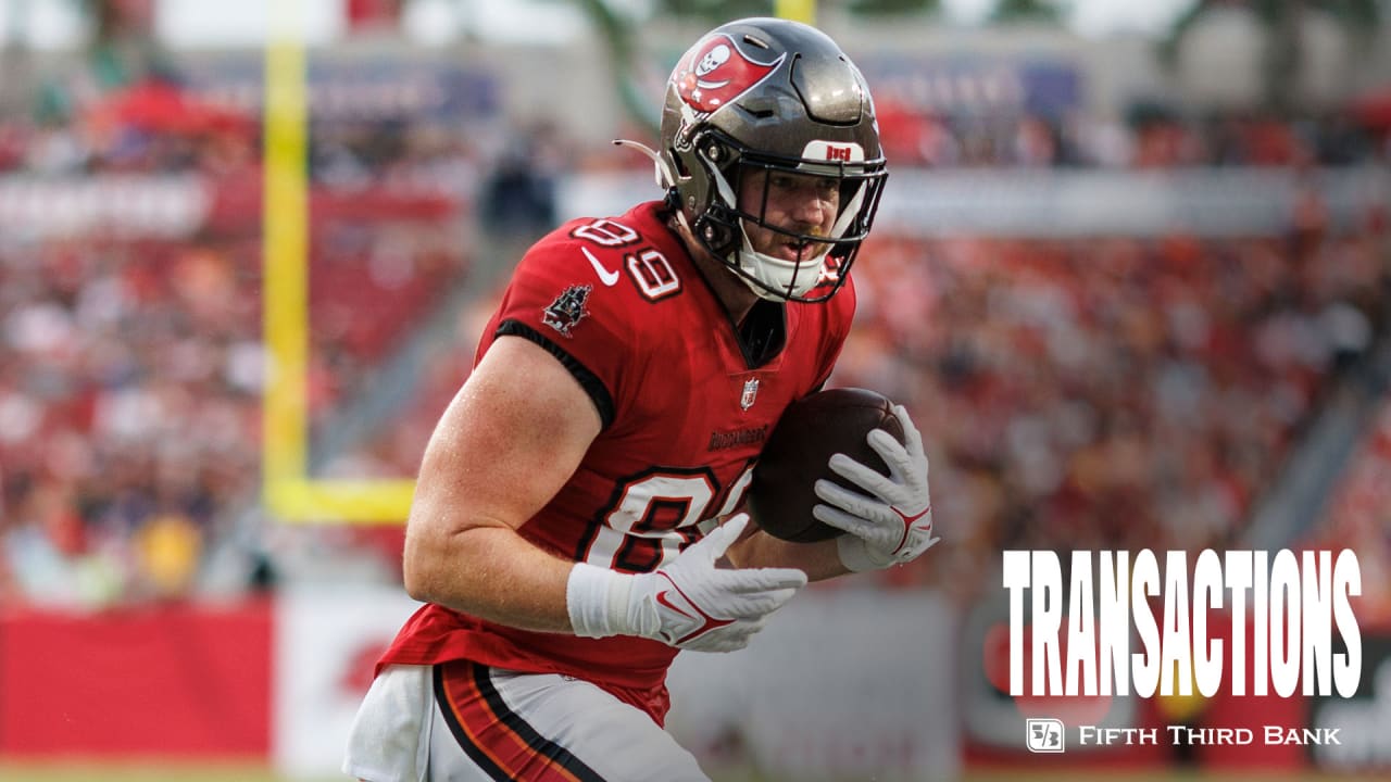 bucs-retain-14-practice-squad-players-roster-move-2024
