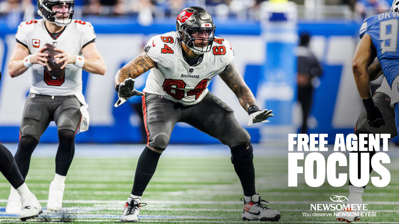 Tampa Bay Buccaneers Free Agent Spotlight Aaron Stinnie's Impact and