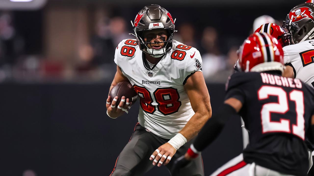 NFL Week 5 Tampa Bay Buccaneers vs. Atlanta Falcons Team Score