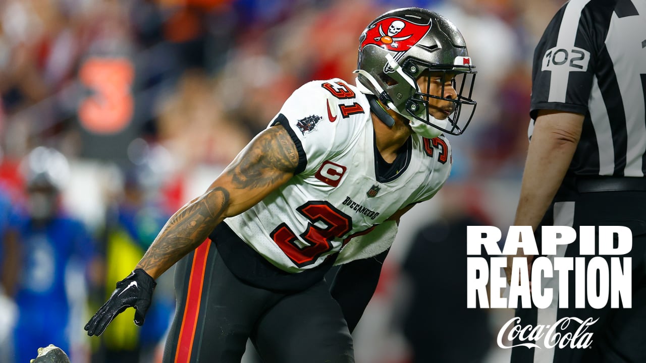 Bucs 21, Panthers 18 Bucs Defeat the Carolina Panthers in Week 13