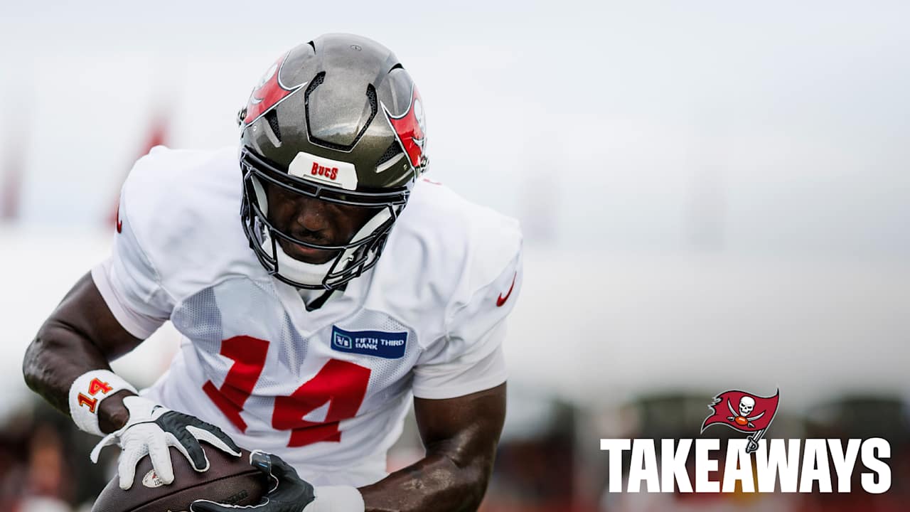 Bucs Rookie Hurst III Flashes in Red Zone Ahead of Jets Joint Practices