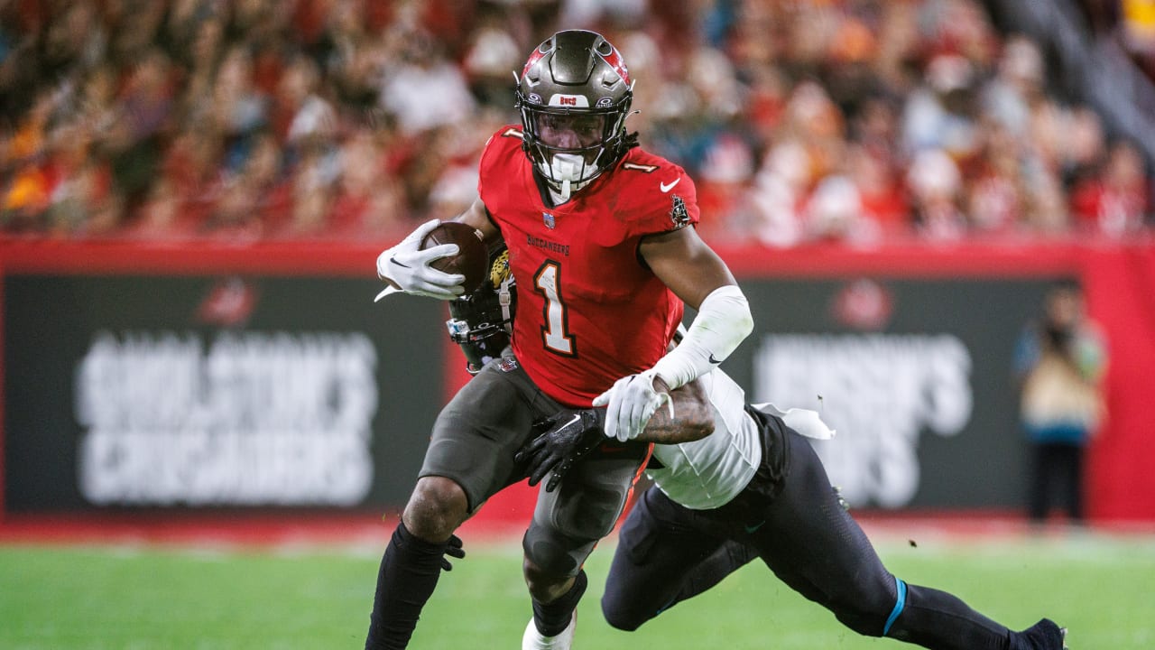 Jason Licht Dubs Rachaad White "Close to Being an Elite Receiving Back" - Vimarsana News