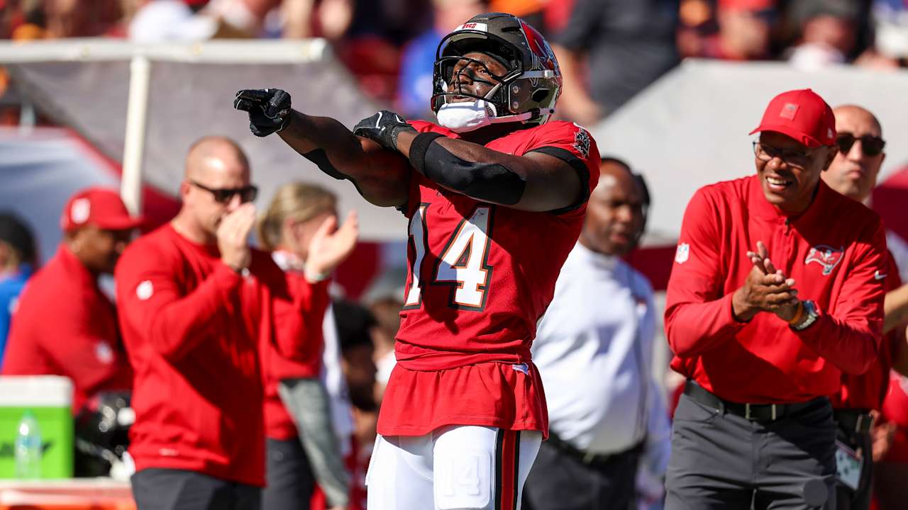 Healthy Chris Godwin Jr. Looks Like 'Old Chris' in Win Over Cardinals