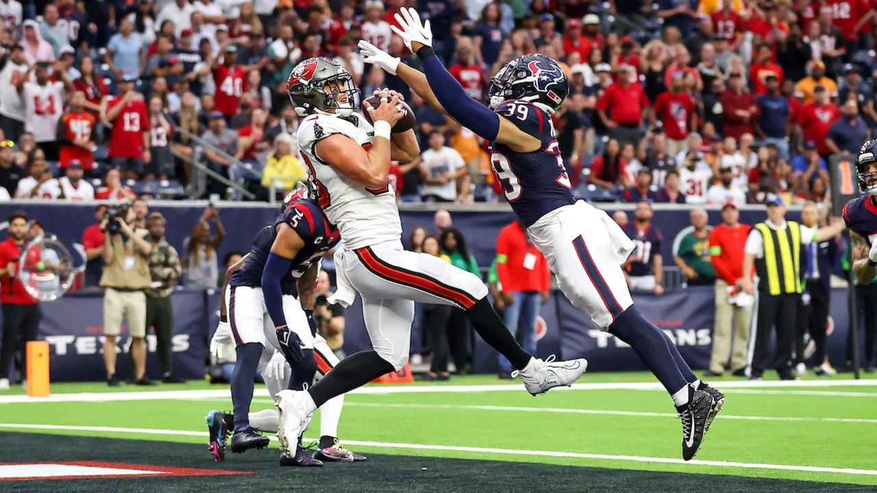 HIGHLIGHTS Buccaneers Defeated by Houston Texans 3937 Week 9