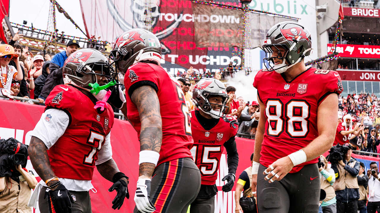 Bucs Set 2026 Goals: Top-Five Rushing, Better Special Teams, Top-10 Scoring