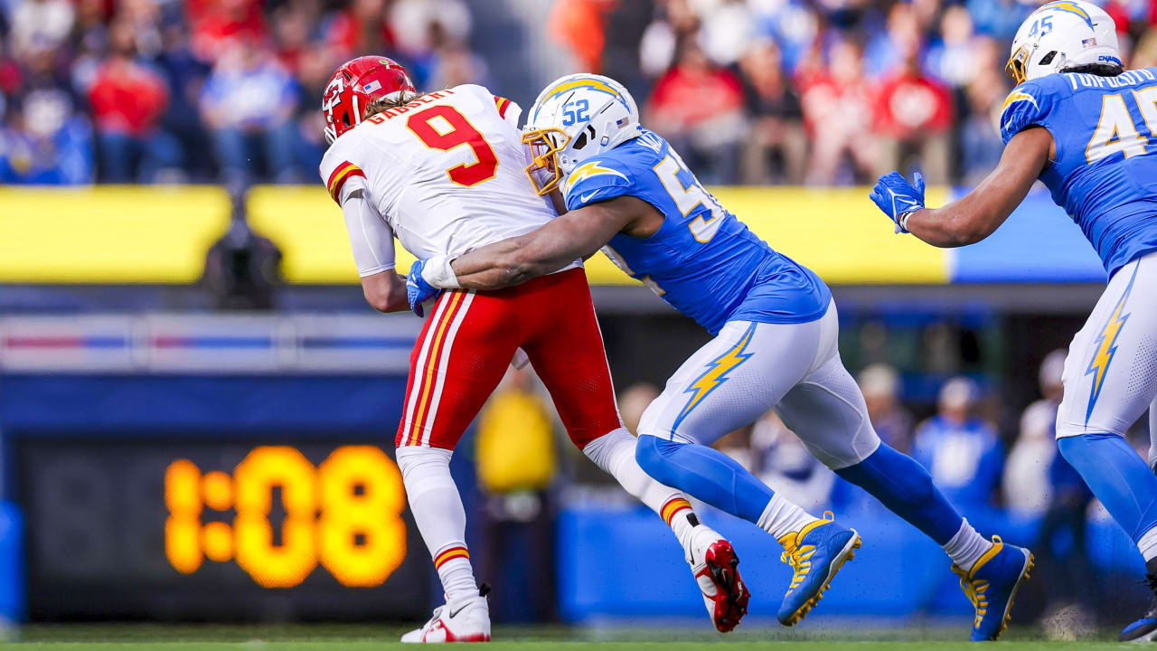 Photos Chiefs vs Chargers Game Action