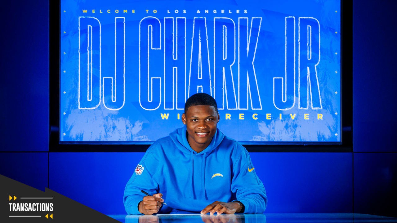 Los Angeles Chargers Sign DJ Chark Jr.