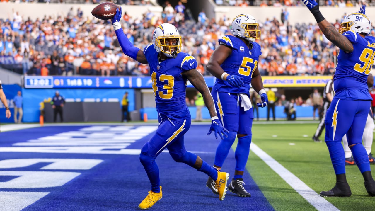 Photos: Broncos Vs Chargers Game Action