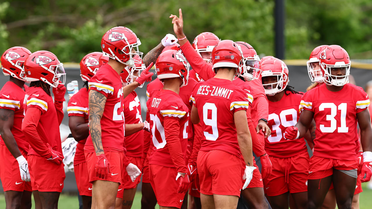 Chiefs Wrap Up Rookie Minicamp at the Team Facility