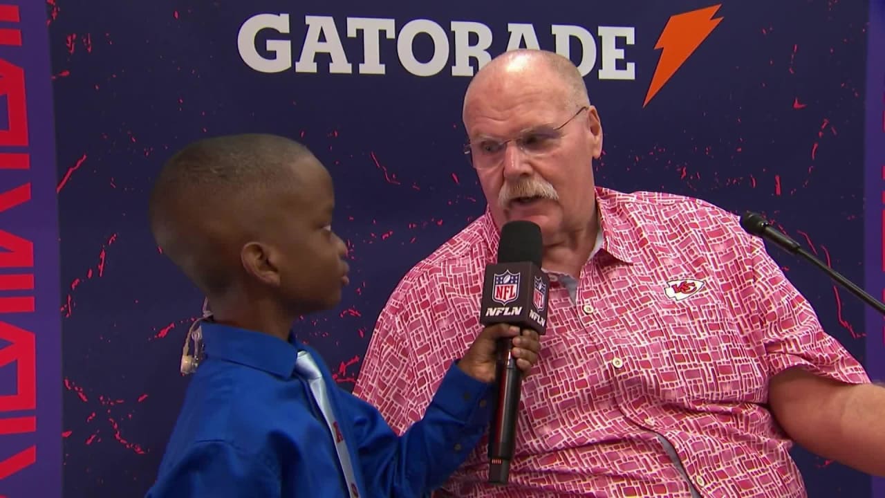 11-year-old reporter Jeremiah Fennell goes 1-on-1 with Andy Reid at Super Bowl Opening Night
