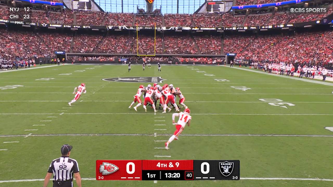FAKE PUNT! Kansas City Chiefs Special Teams Unit Fakes a Punt for a ...