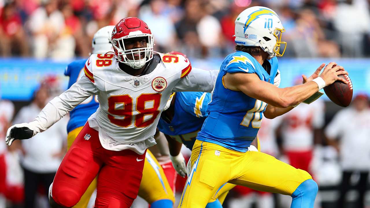 Chiefs derrotam Chargers, 17-10, por trás de um desempenho defensivo estelar
 #ÚltimasNotícias