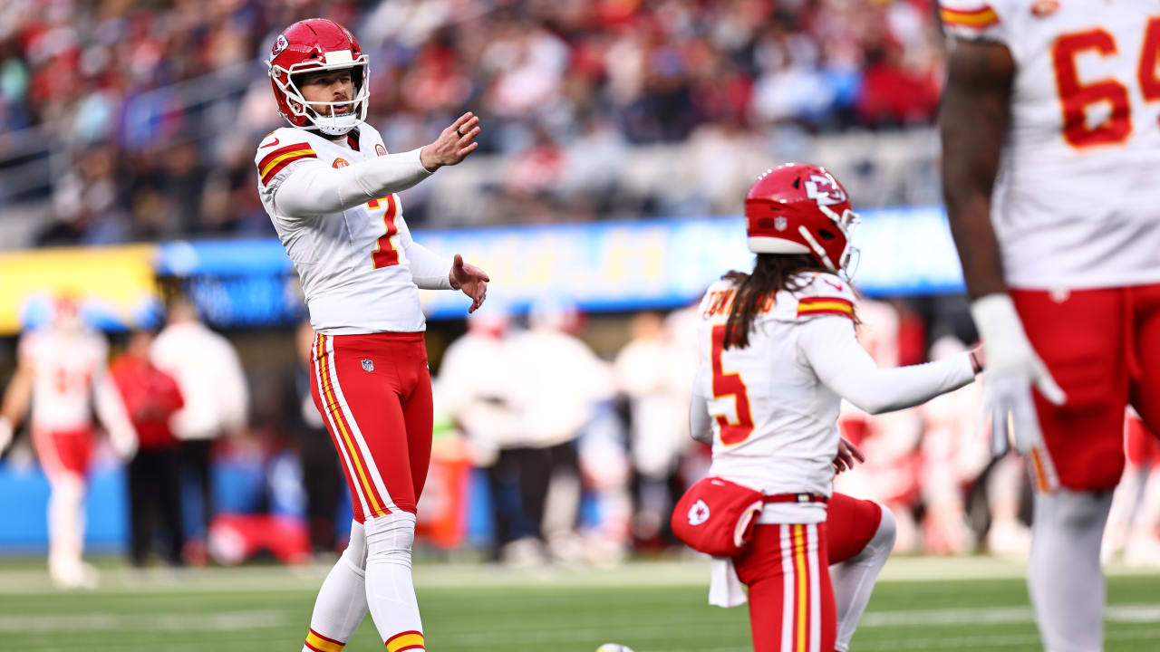 Kicker Harrison Butker Connects On Field Goal To Extend Kansas City Chiefs Lead Over The Los