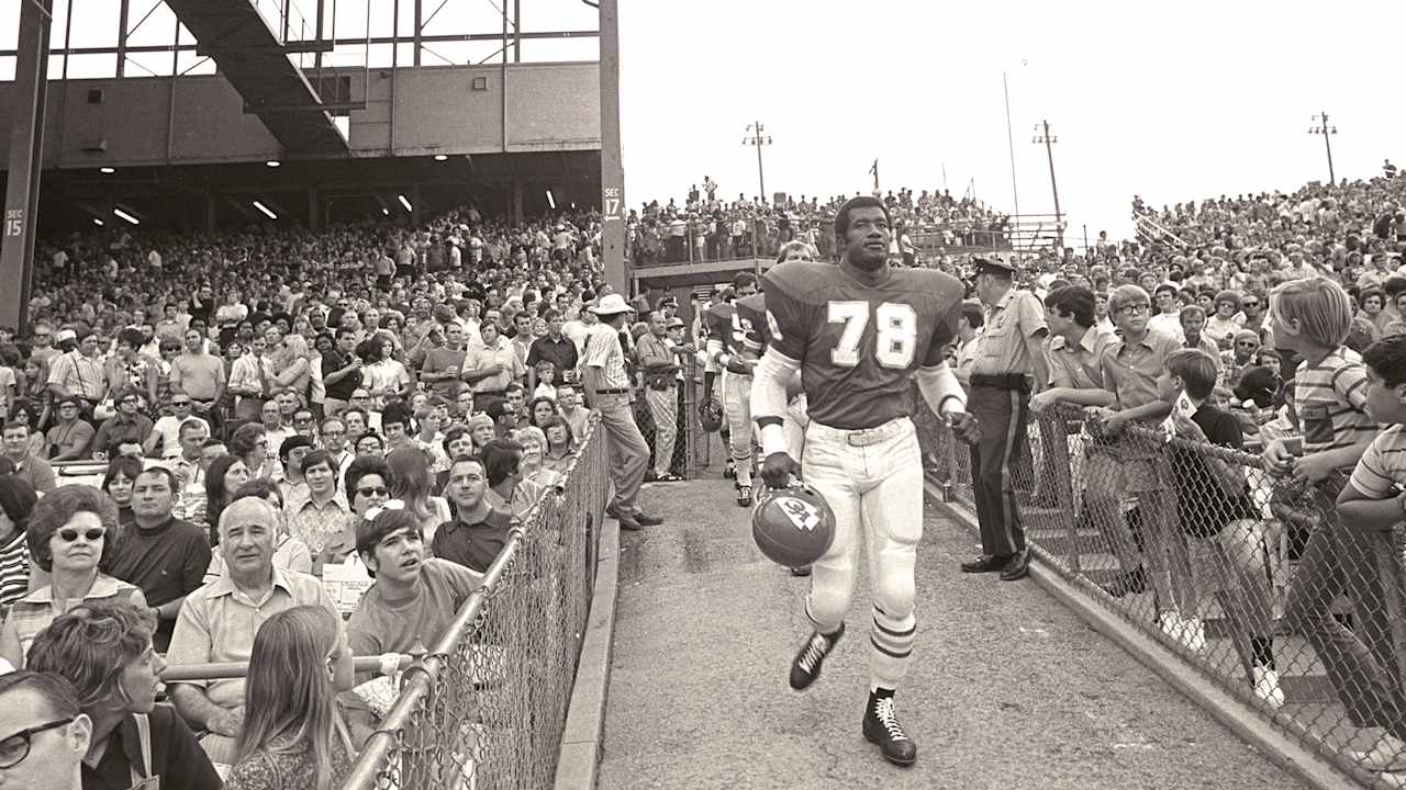 Inside the Stacks: The First Regular Season Game in KC