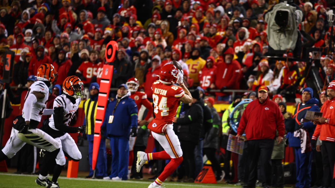 Kansas City Chiefs quarterback Patrick Mahomes uncorks 41yard deep