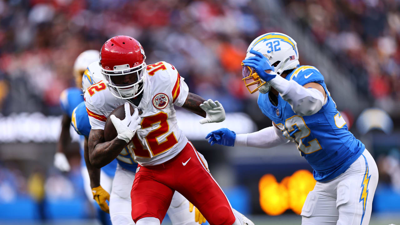 Kansas City Chiefs quarterback Blaine Gabbert's 37-yard dime to wide ...