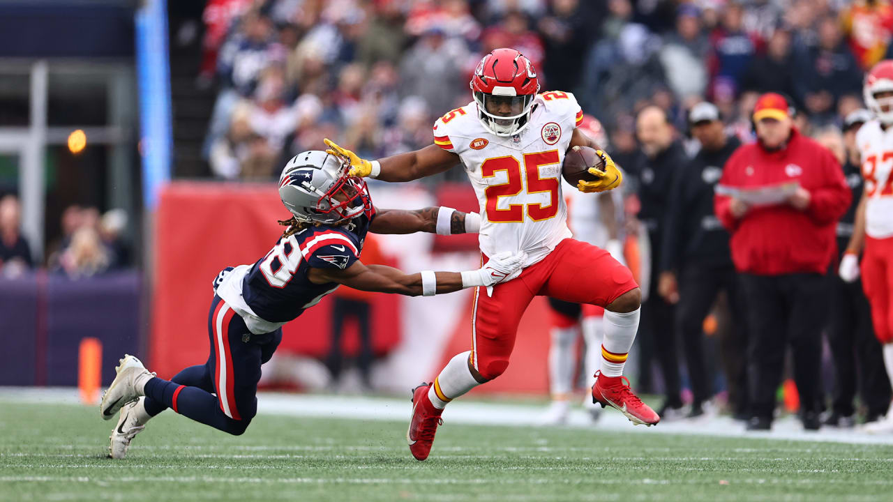 Chiefs Defeat Patriots, 27-17, For Ninth Win Of The Season