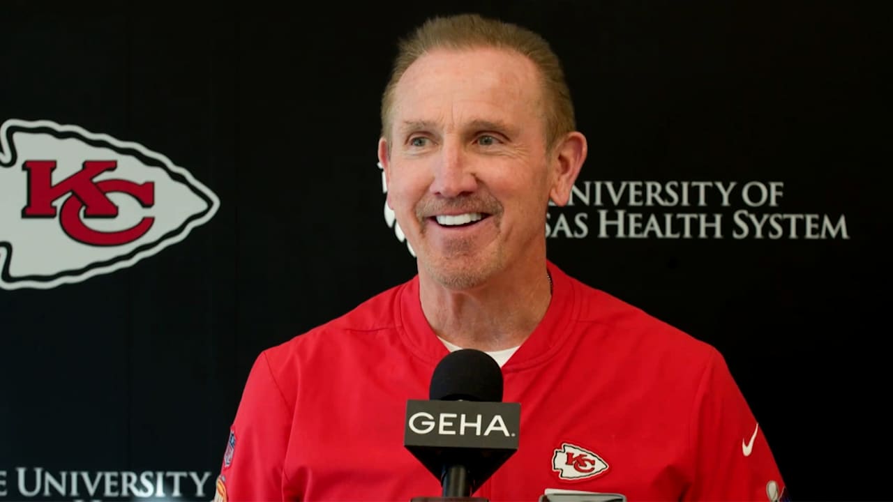 Defensive Coordinator Steve Spagnuolo: 'We've Been Harping on What We're  Calling the Two D's, Details and Discipline' | Chiefs Press Conference 12/12