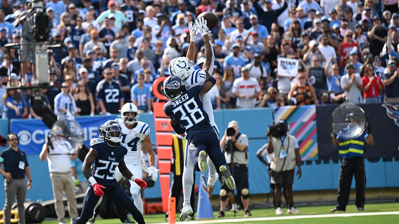 HIGHLIGHT Can'tMiss Play Pittman Jr. plays jumpball for 10yard TD
