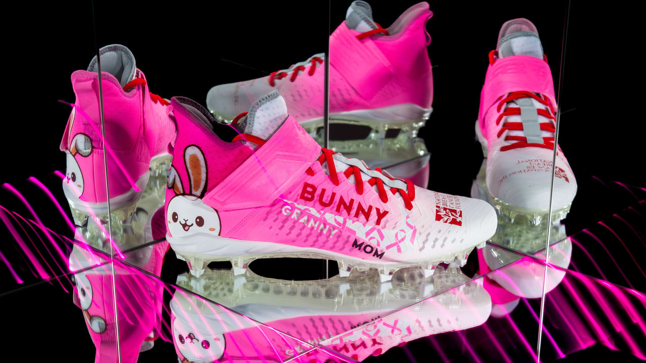 Breast cancer best sale awareness football cleats