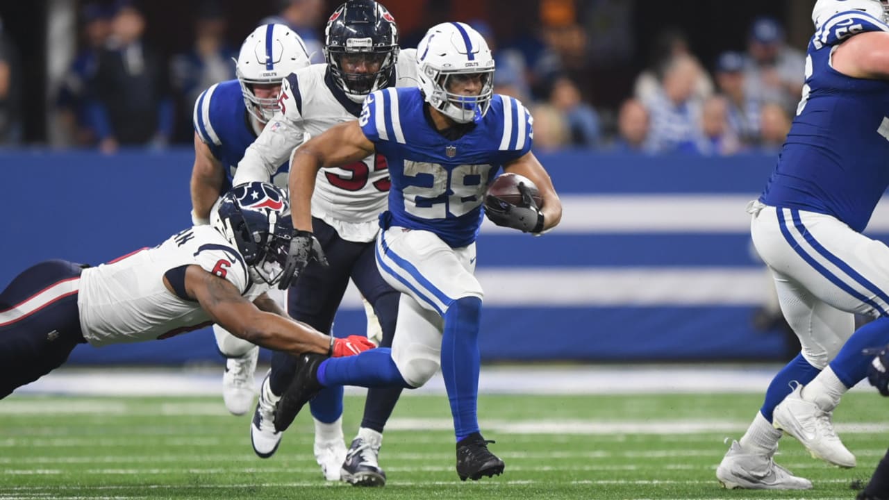 EyeBlack.com - There's no such thing as too much eye black 😎 (via  Indianapolis Colts)