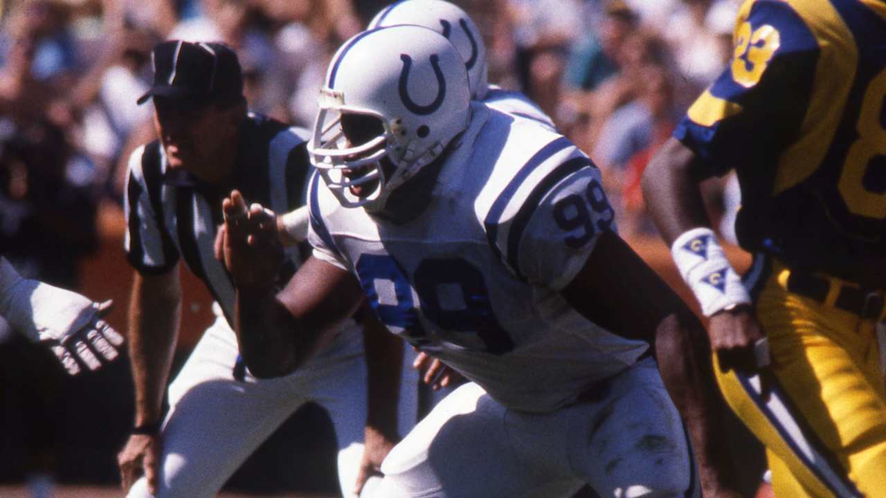 Former Colts defensive end Donnell Thompson dies