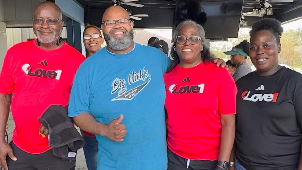 Amid Hurricane Helene's devastation, Colts cornerback Kenny Moore II