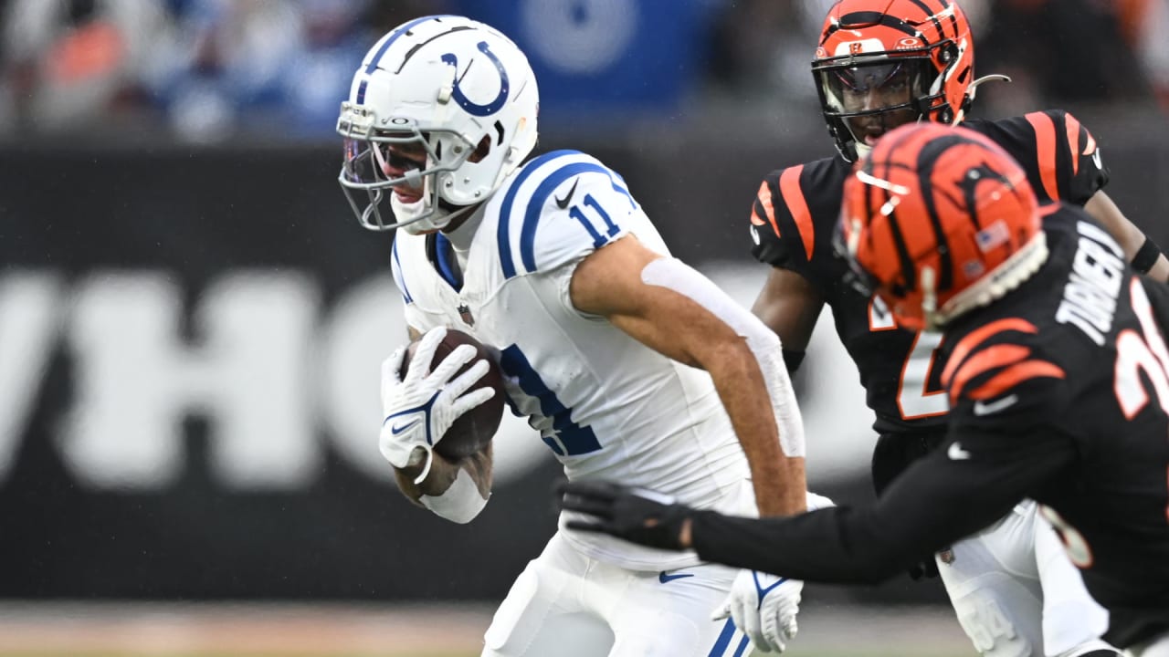 Uncharacteristic mistakes cost Colts in loss to Bengals as AFC playoff