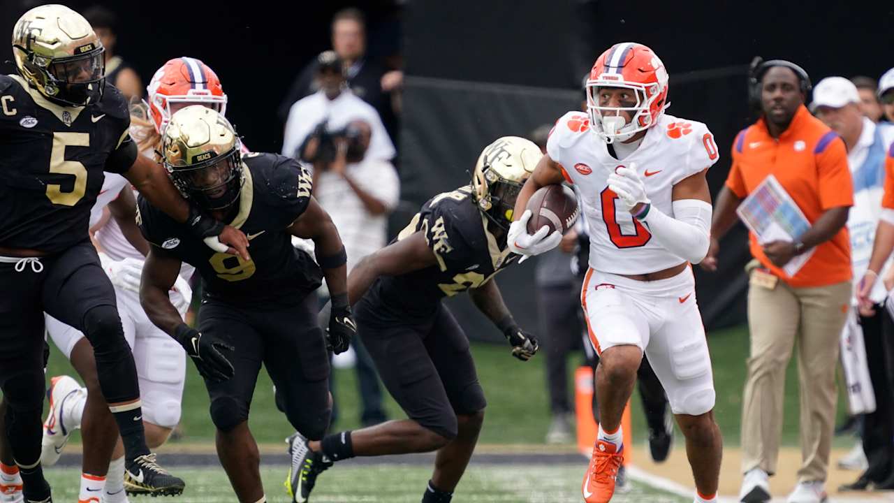 Social media reacts to Commanders drafting Antonio Williams at No. 71