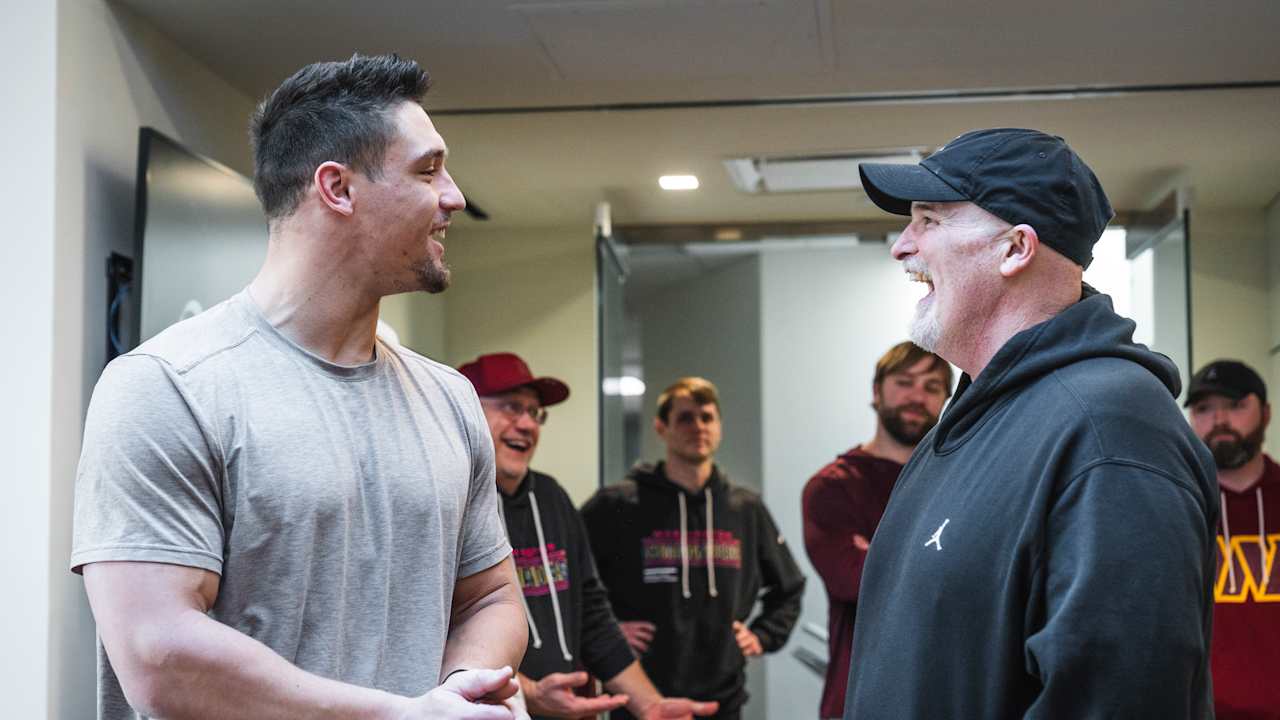 Leo Chenal looking to 'unleash' his versatility with Commanders