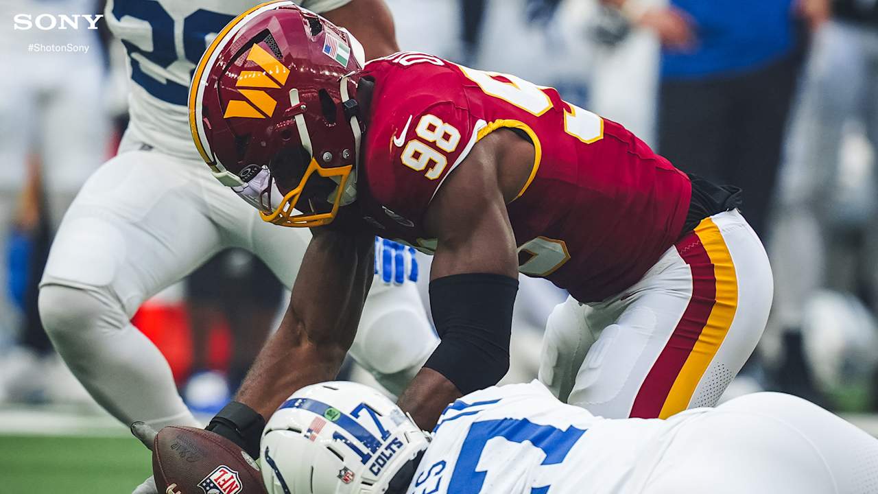 PHOTOS | Commanders vs. Colts, Week 4